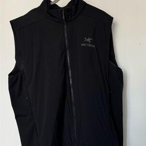 ARC'TERYX
Atom LT - Men's Insulated Sleeveless Vest